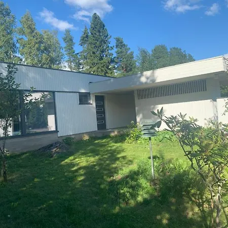 Maenty 200 M2 Arkkitehdin Suunnittelema Kaupunkikoti Rauhallinen Sijainti Sauna Autokatos Seinäjoki