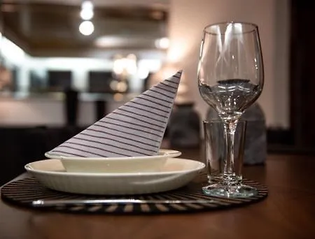 Villa Villa Maenty 200 M2 Arkkitehdin Suunnittelema Kaupunkikoti Rauhallinen Sijainti, Sauna, Ilmainen Pysaekoeinti *