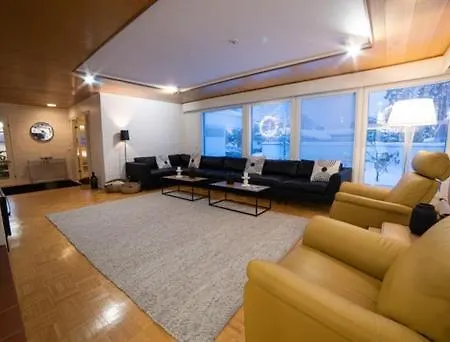 Maenty 200 M2 Arkkitehdin Suunnittelema Kaupunkikoti Rauhallinen Sijainti, Sauna, Ilmainen Pysaekoeinti *