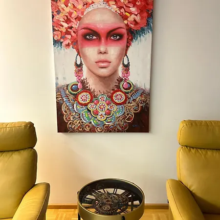 Villa Maenty 200 M2 Arkkitehdin Suunnittelema Kaupunkikoti Rauhallinen Sijainti, Sauna, Ilmainen Pysaekoeinti ヴィラ *