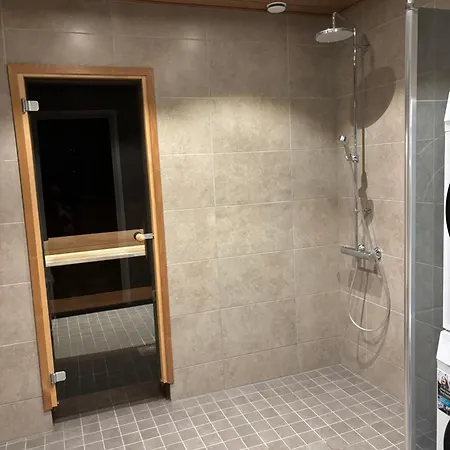 빌라 Maenty 200 M2 Arkkitehdin Suunnittelema Kaupunkikoti Rauhallinen Sijainti, Sauna, Ilmainen Pysaekoeinti