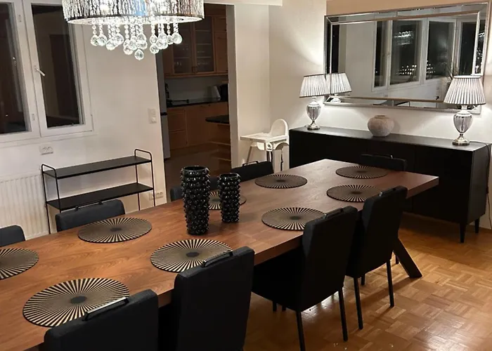 Maenty 200 M2 Arkkitehdin Suunnittelema Kaupunkikoti Rauhallinen Sijainti, Sauna, Ilmainen Pysaekoeinti Villa *